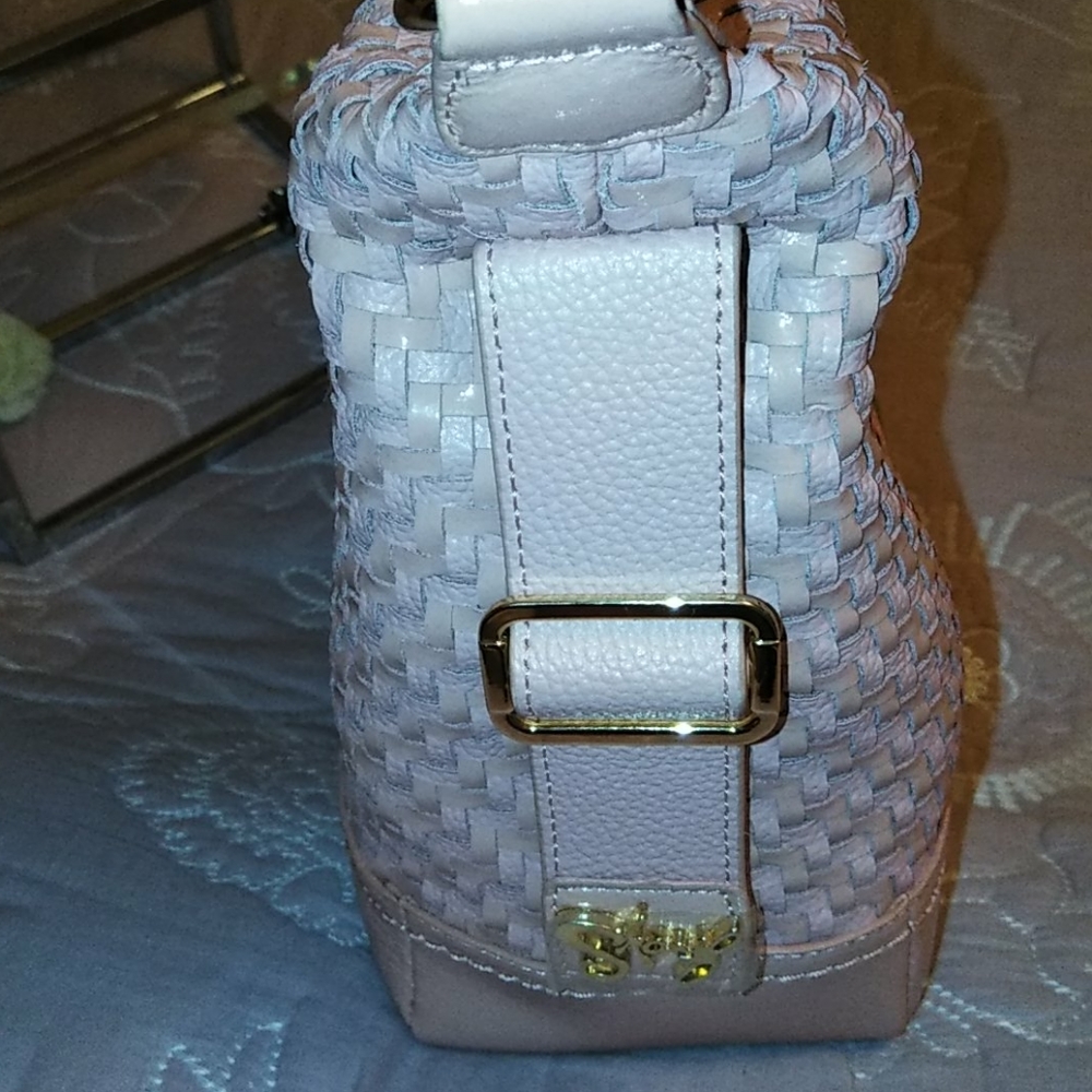 Sharif Designs 💖NY 💖 Embroidered Floral Bag 💖 - Picture 4 of 12